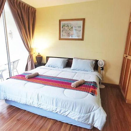 Lotus Desaru Beach Resort, 2 Bdrms, W/Splash Park Bandar Penawar Exterior foto