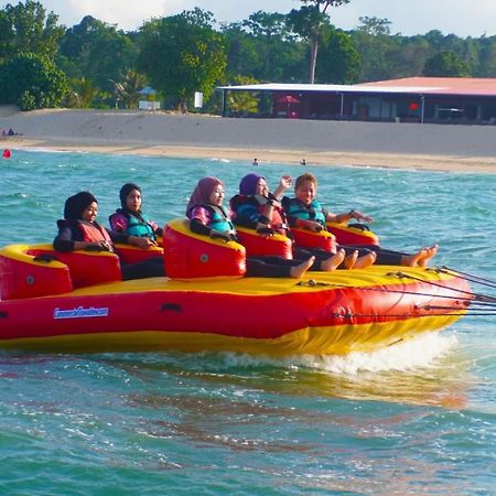 Lotus Desaru Beach Resort, 2 Bdrms, W/Splash Park Bandar Penawar Exterior foto