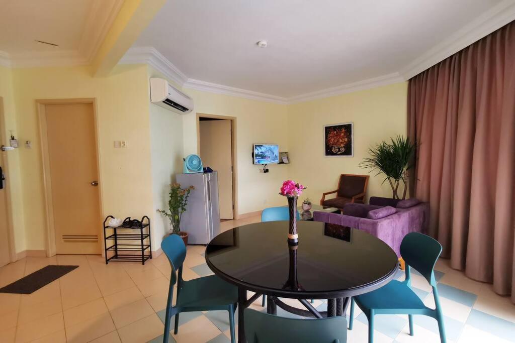 Lotus Desaru Beach Resort, 2 Bdrms, W/Splash Park Bandar Penawar Exterior foto