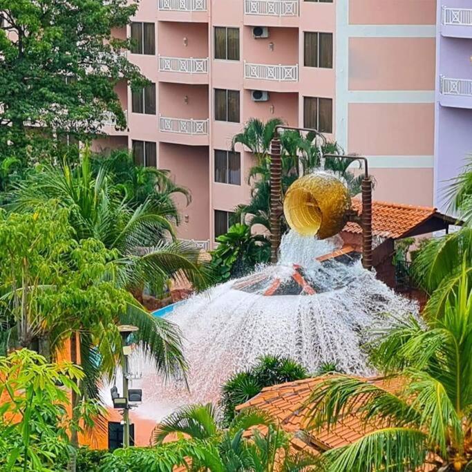 Lotus Desaru Beach Resort, 2 Bdrms, W/Splash Park Bandar Penawar Exterior foto