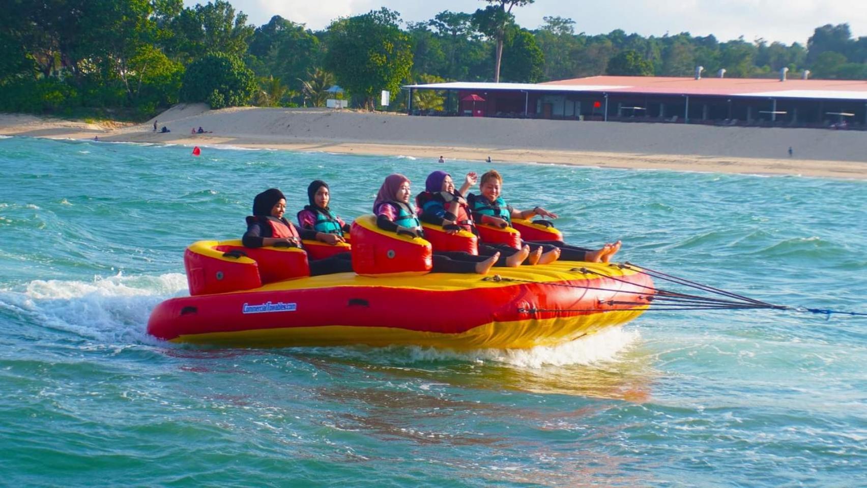 Lotus Desaru Beach Resort, 2 Bdrms, W/Splash Park Bandar Penawar Exterior foto